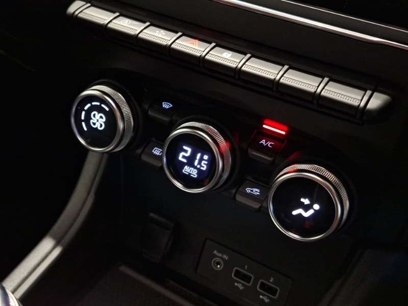 Used Renault Captur 2022 for sale - 77284561: Photo 15