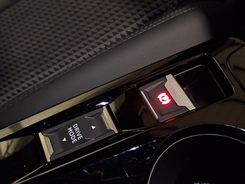 Used Peugeot 2008 2023 for sale - 77731826: Photo 14