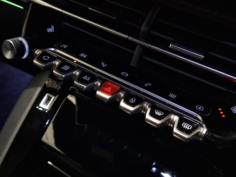 Used Peugeot 2008 2023 for sale - 77731826: Photo 16