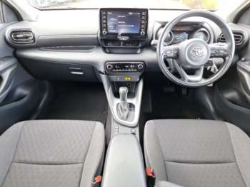Used Toyota Yaris 2022 for sale - 74407893: Photo