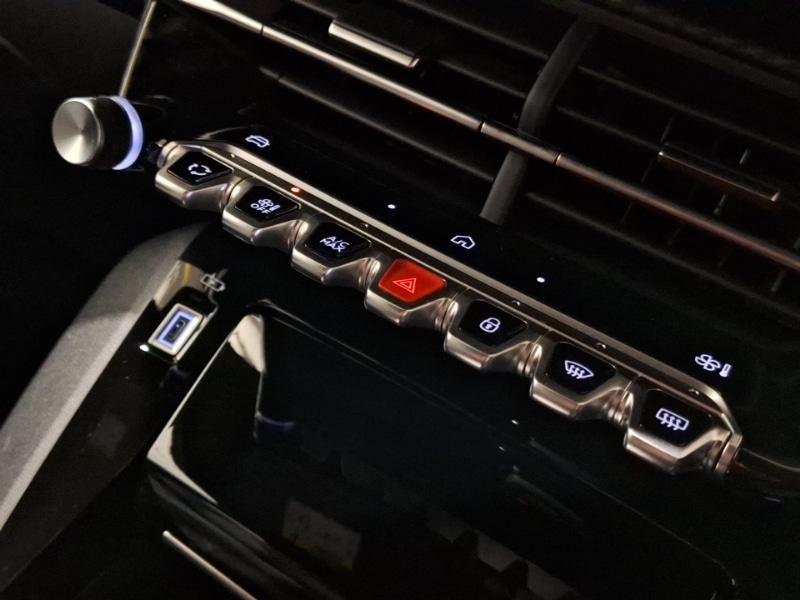 Used Peugeot 2008 2025 for sale - 76521412: Photo 16