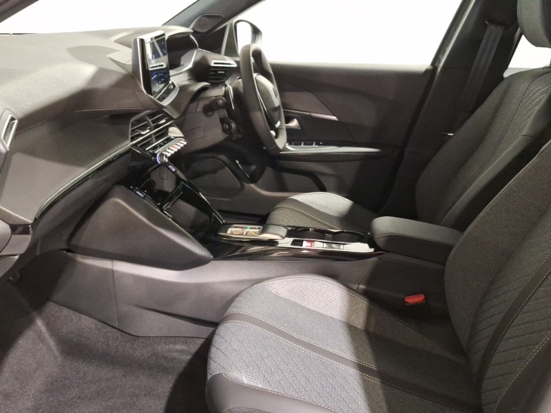 Used Peugeot 2008 2025 for sale - 76521412: Photo 5