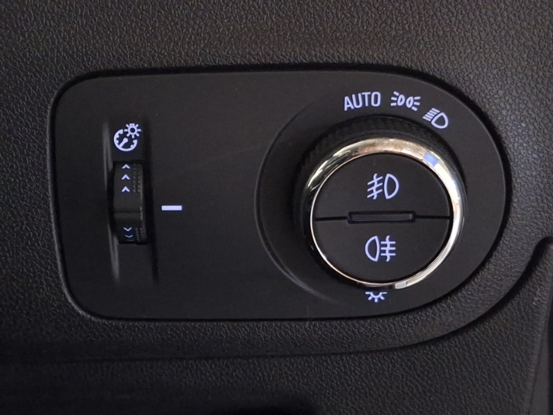 Used Vauxhall Crossland 2022 for sale - 76696077: Photo 17