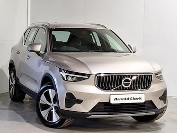 Used Volvo XC40 2023 for sale - 77832460: Photo