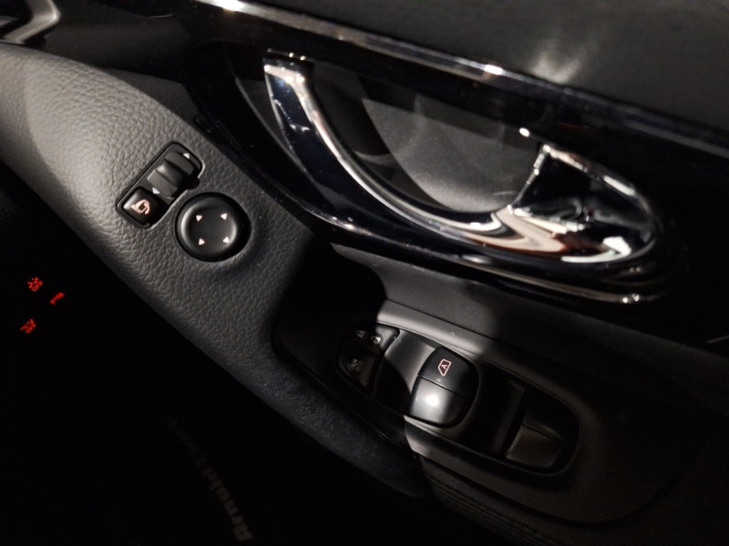 Used Nissan Qashqai 2014 for sale - 77418709: Photo 18