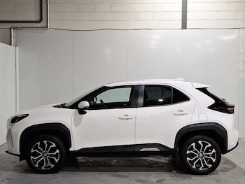 Used Toyota Yaris Cross 2022 for sale - 77548989: Photo