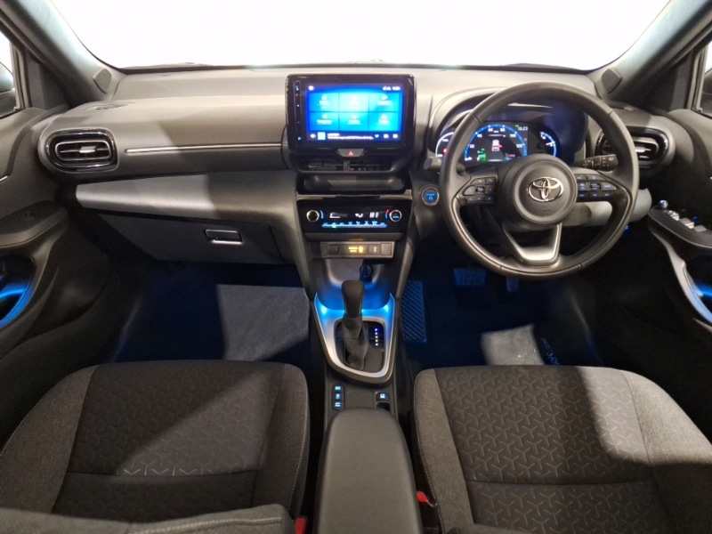 Used Toyota Yaris Cross 2022 for sale - 76846845: Photo 2
