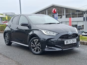 Used Toyota Yaris 2023 for sale - 79630948: Photo