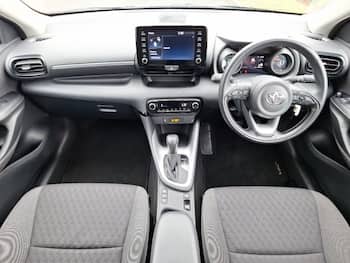 Used Toyota Yaris 2023 for sale - 79630948: Photo