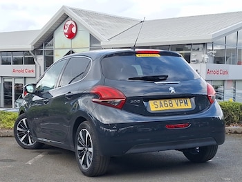 Used Peugeot 208 2018 for sale - 79492818: Photo