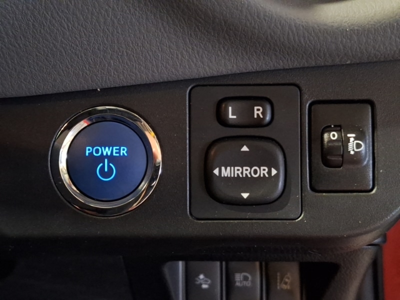 Used Toyota Yaris 2018 for sale - 77694810: Photo 18