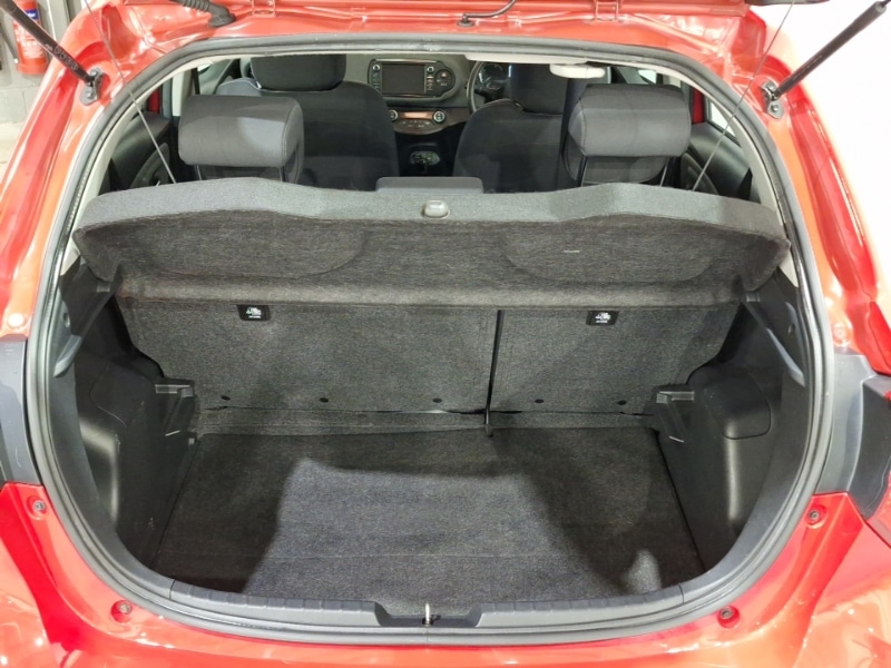 Used Toyota Yaris 2018 for sale - 77694810: Photo 8