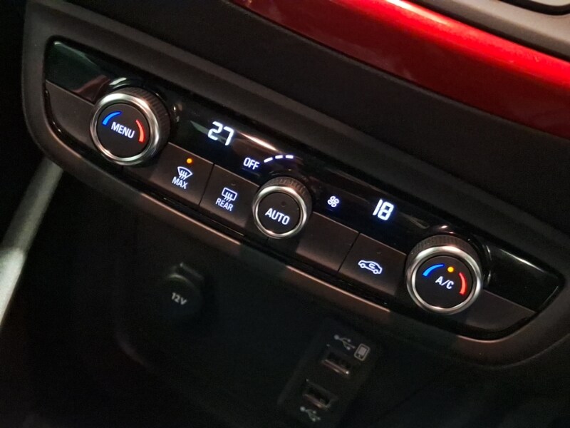 Used Vauxhall Crossland 2023 for sale - 77818293: Photo 14