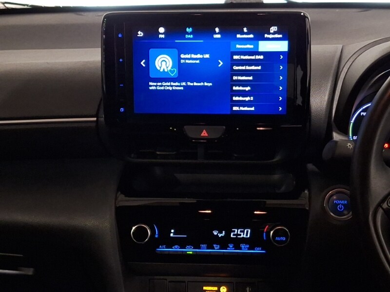 Used Toyota Yaris Cross 2022 for sale - 77731839: Photo 11