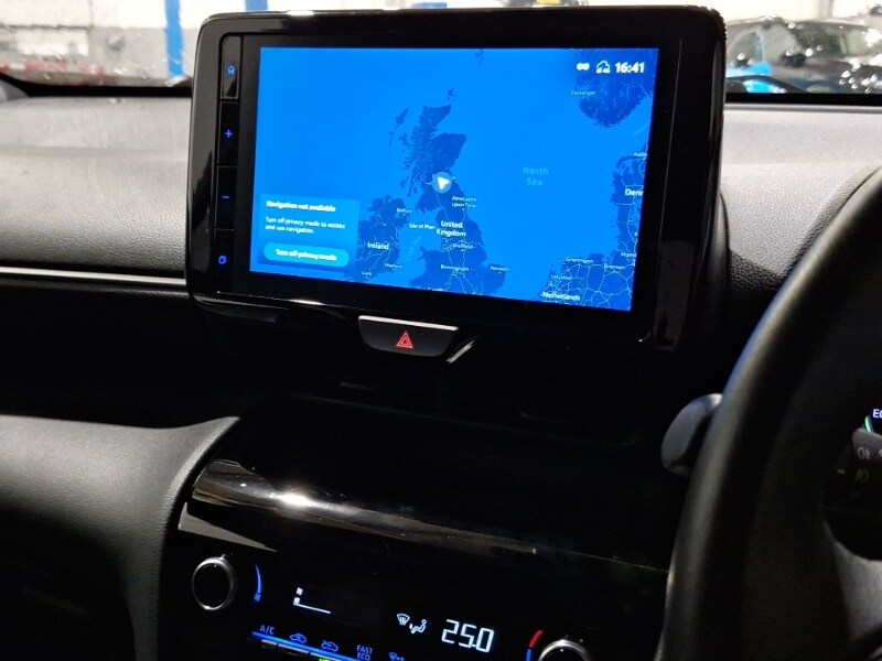 Used Toyota Yaris Cross 2022 for sale - 77731839: Photo 13