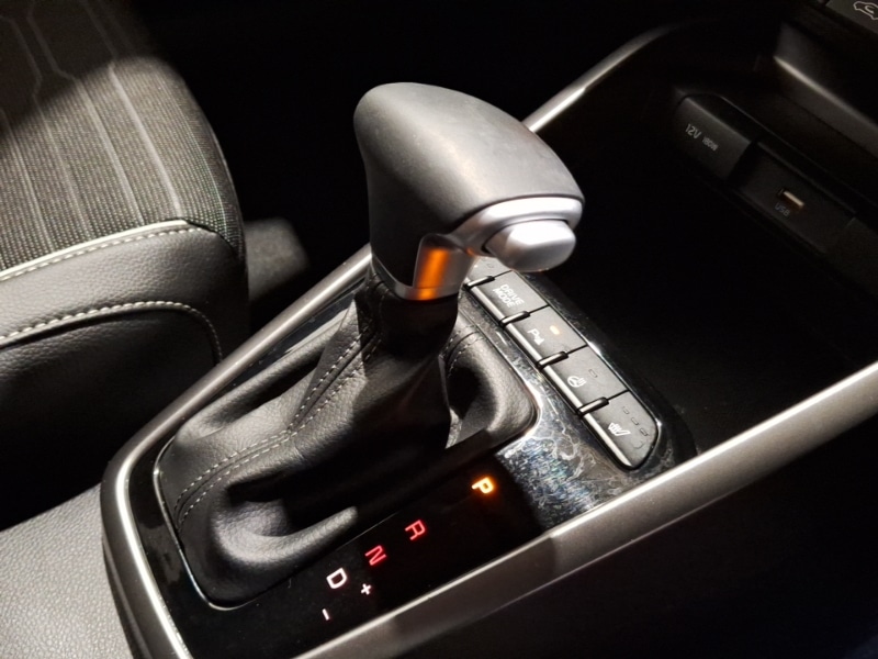 Used Kia Stonic 2023 for sale - 76925117: Photo 14