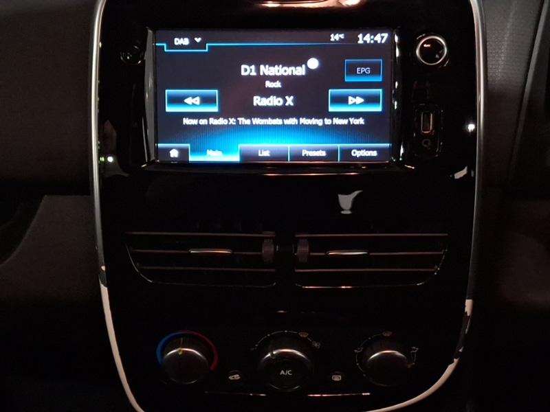 Used Renault Clio 2016 for sale - 78032870: Photo 11