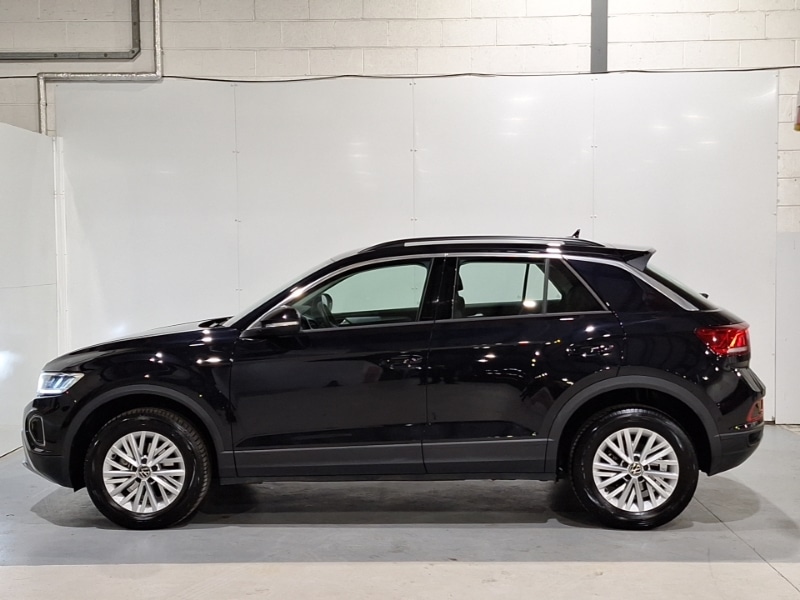 Used Volkswagen T-Roc 2024 for sale - 76885517: Photo 4
