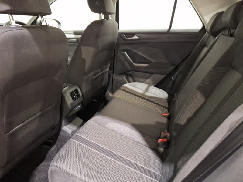 Used Volkswagen T-Roc 2024 for sale - 76885517: Photo 6