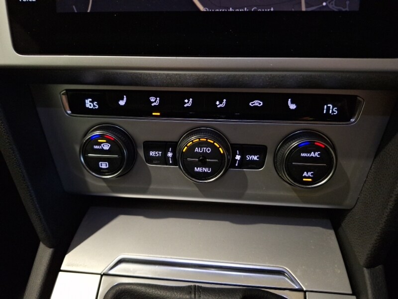 Used Volkswagen Passat 2018 for sale - 77169160: Photo 16