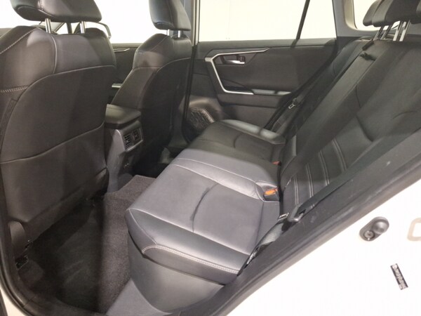 Used Toyota RAV4 2022 for sale - 76062964: Photo 6