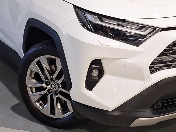Used Toyota RAV4 2022 for sale - 76062964: Photo 9