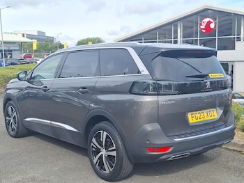 Used Peugeot 5008 2023 for sale - 79505804: Photo