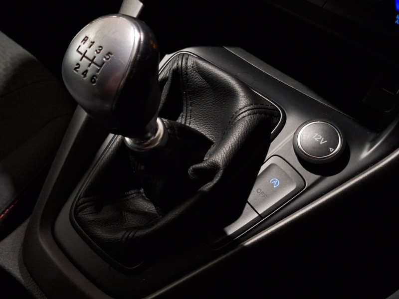 Used Ford Focus 2018 for sale - 77034878: Photo 12