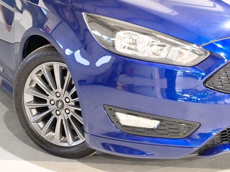 Used Ford Focus 2018 for sale - 77034878: Photo 9