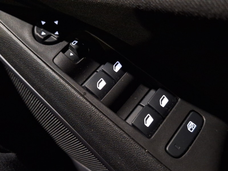 Used Vauxhall Crossland 2021 for sale - 76543483: Photo 18