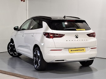 Used Vauxhall Grandland 2024 for sale - 76075059: Photo 3