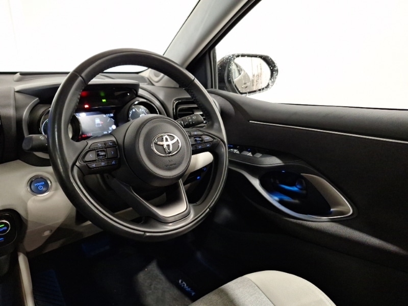 Used Toyota Yaris 2023 for sale - 76630817: Photo 10