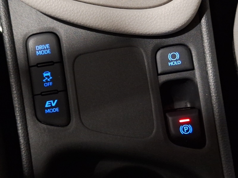 Used Toyota Yaris 2023 for sale - 76630817: Photo 14