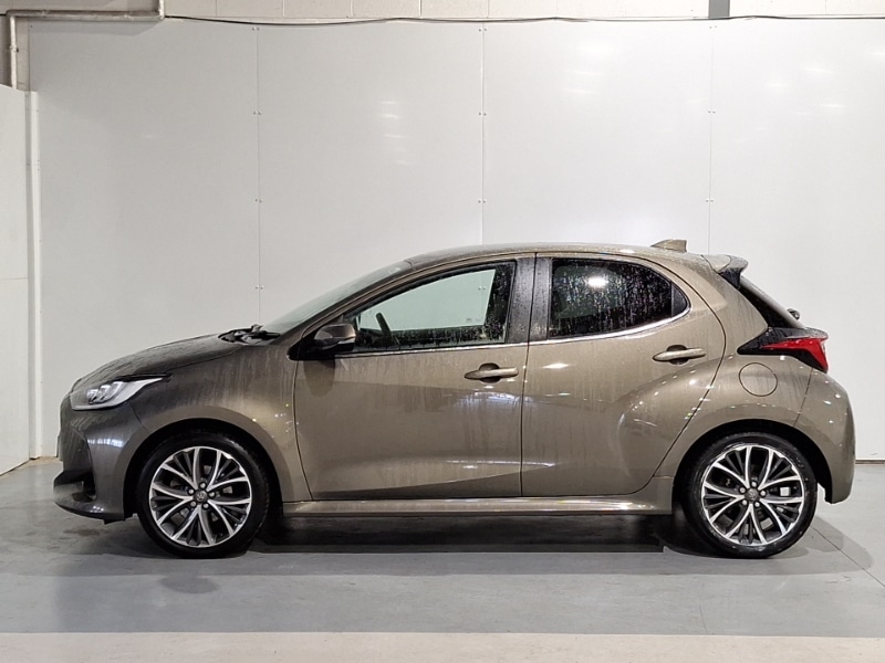 Used Toyota Yaris 2023 for sale - 76630817: Photo 4