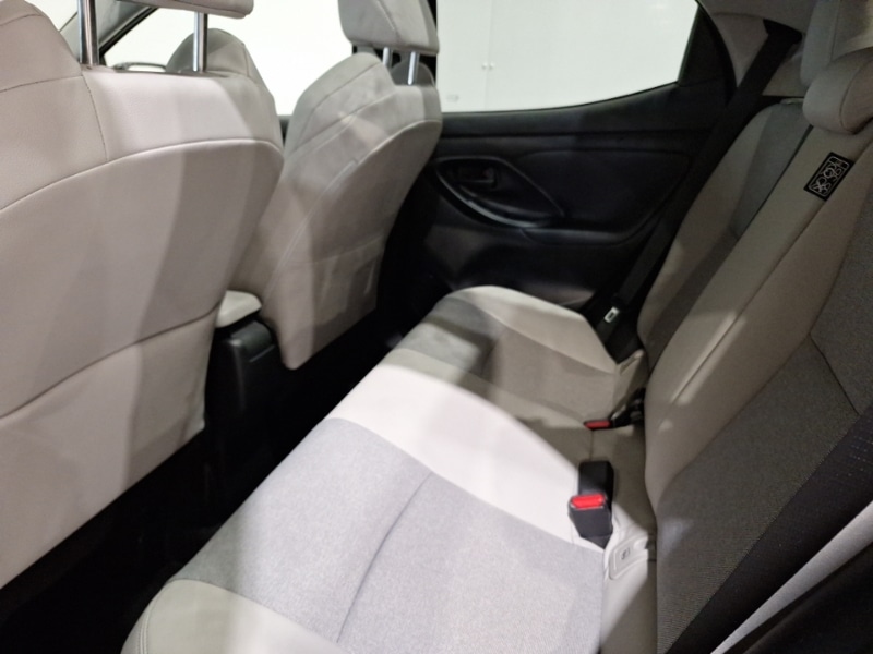 Used Toyota Yaris 2023 for sale - 76630817: Photo 6