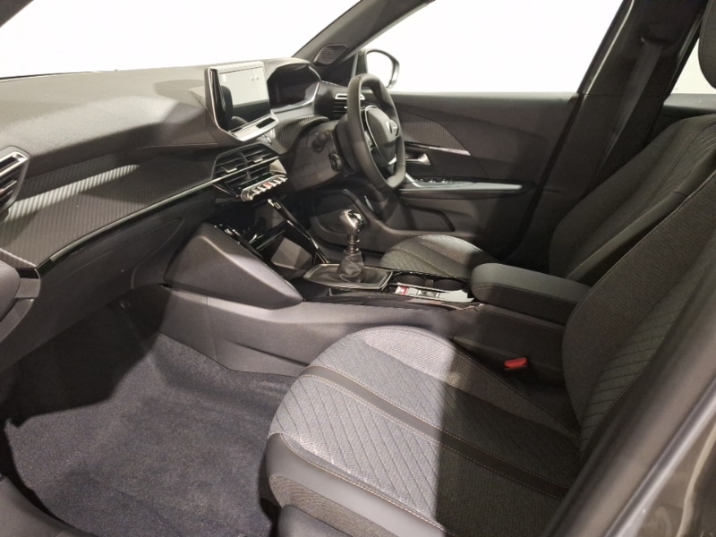 Used Peugeot 2008 2025 for sale - 76579181: Photo 5