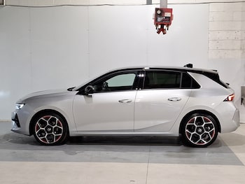 Used Vauxhall Astra 2023 for sale - 76543481: Photo