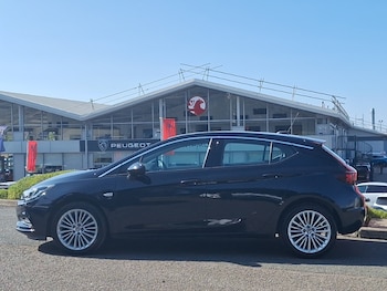 Used Vauxhall Astra 2018 for sale - 79411673: Photo