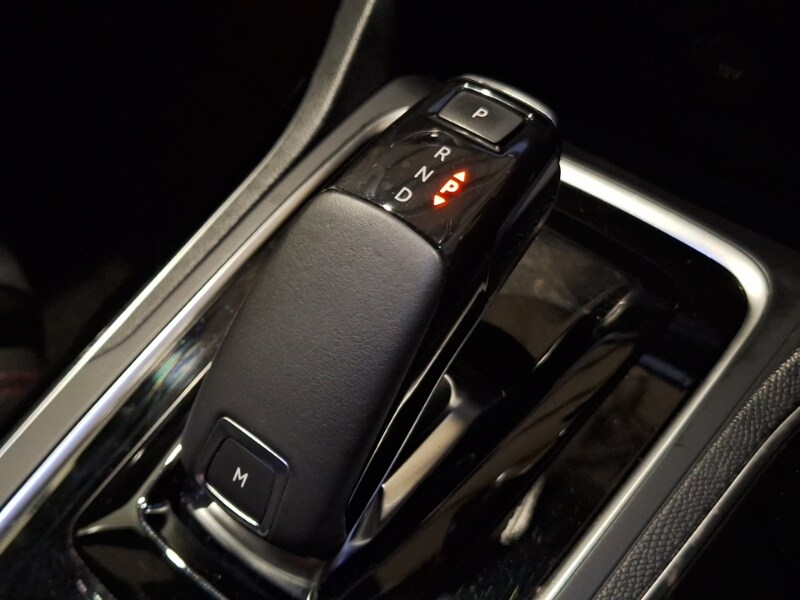 Used Peugeot 308 2018 for sale - 76493240: Photo 15