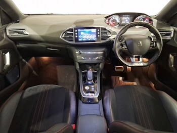 Used Peugeot 308 2018 for sale - 76493240: Photo