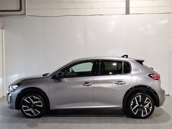 Used Peugeot 208 2025 for sale - 75816182: Photo