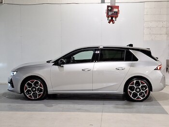 Used Vauxhall Astra 2023 for sale - 76619118: Photo