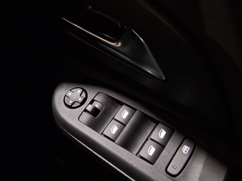 Used Vauxhall Corsa 2025 for sale - 77223559: Photo 18