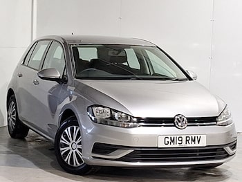 Used Volkswagen Golf 2019 for sale - 77635911: Photo