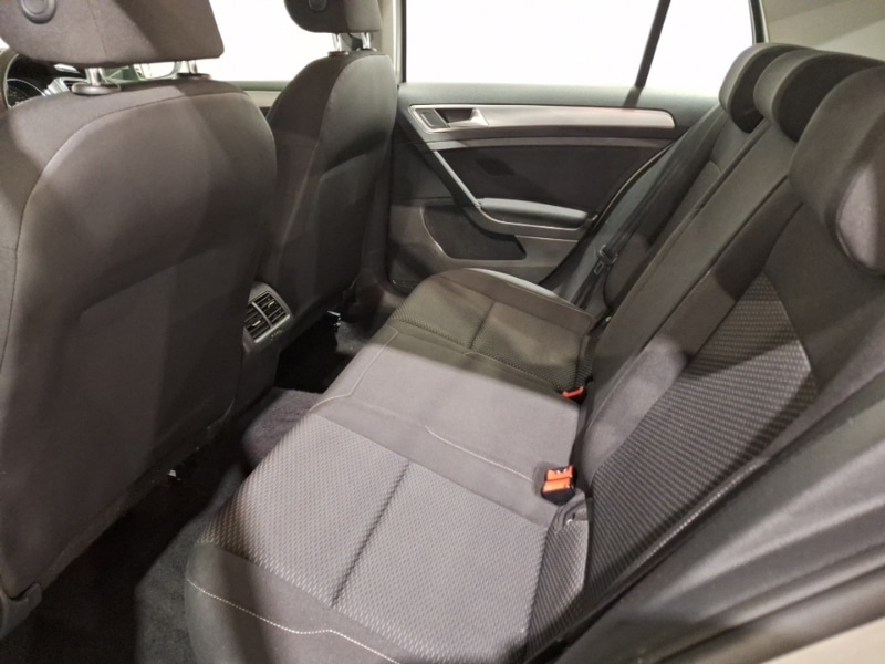 Used Volkswagen Golf 2019 for sale - 77635911: Photo 6