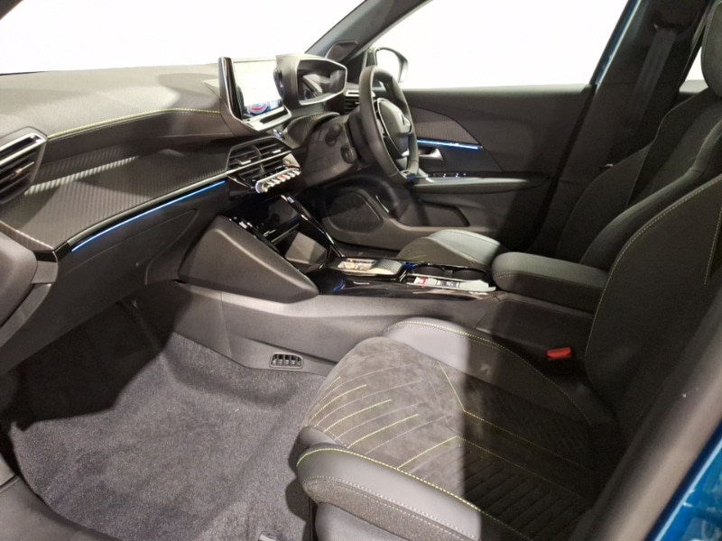 Used Peugeot 2008 2025 for sale - 76864427: Photo 5