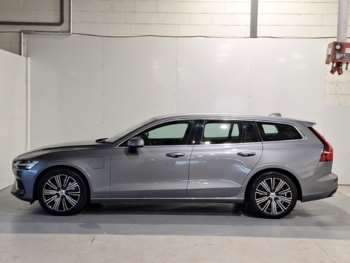 Used Volvo V60 2021 for sale - 74960470: Photo