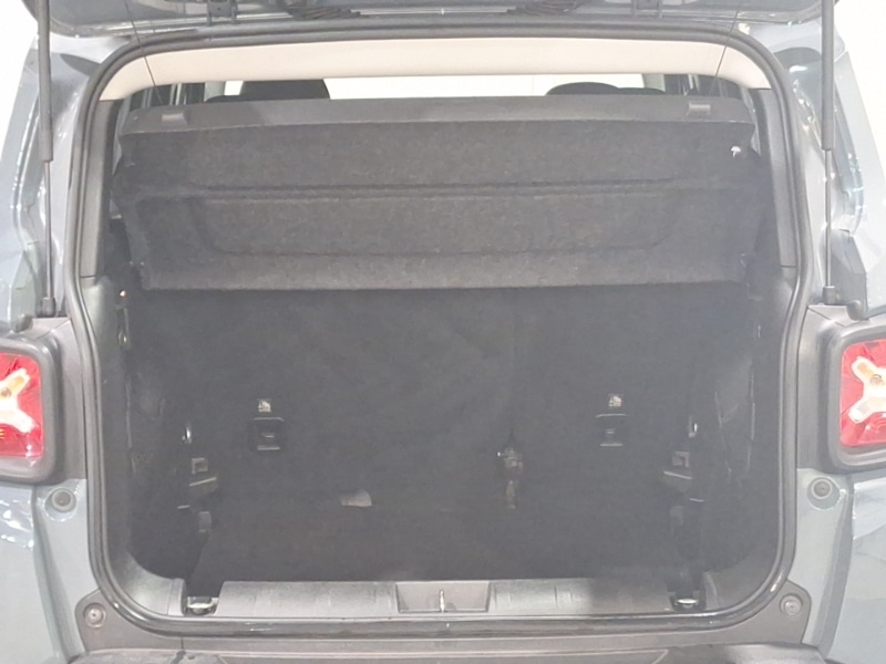 Used Jeep Renegade 2018 for sale - 76643911: Photo 8