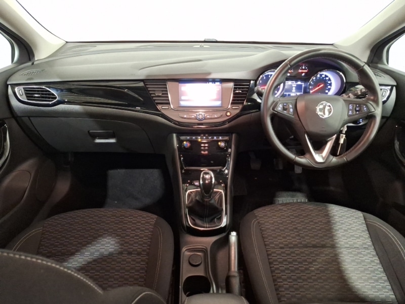 Used Vauxhall Astra 2018 for sale - 77311858: Photo 2