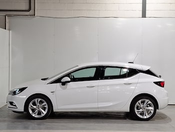 Used Vauxhall Astra 2018 for sale - 77311858: Photo